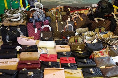 is it illegal to buy a fake designer bag|selling designer handbags illegal.